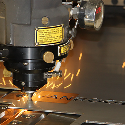 Van Rooijen Metaal | Lasermachine img homepage