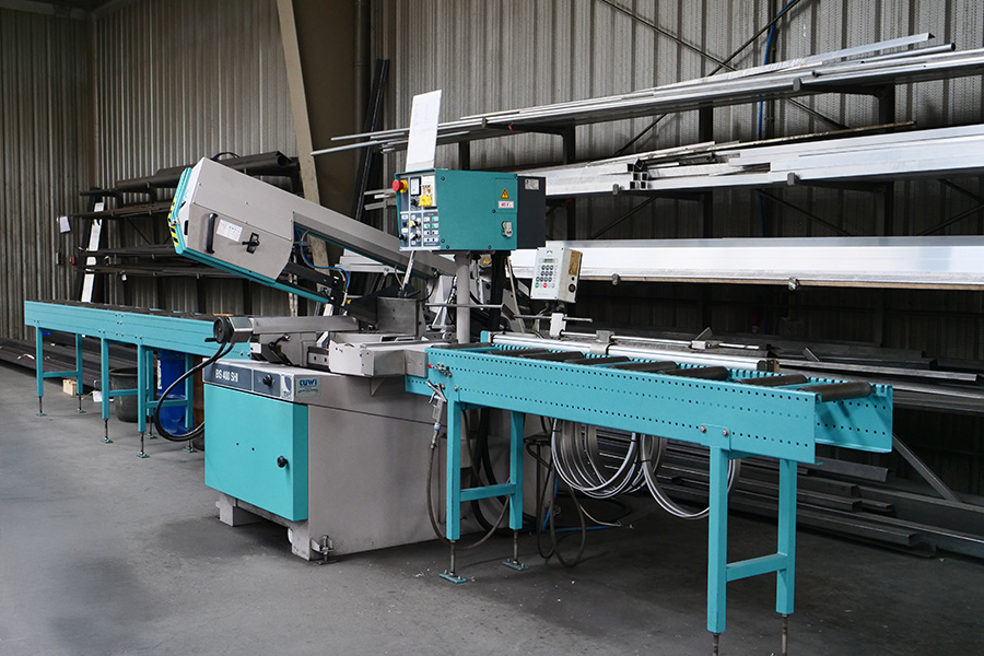 Van Rooijen Metaal | Machinepark - Zaagmachine-1