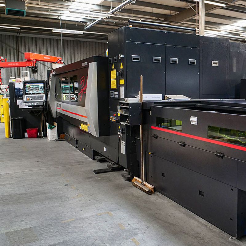 Van Rooijen Metaal | Lasermachine - Slide 4 hp