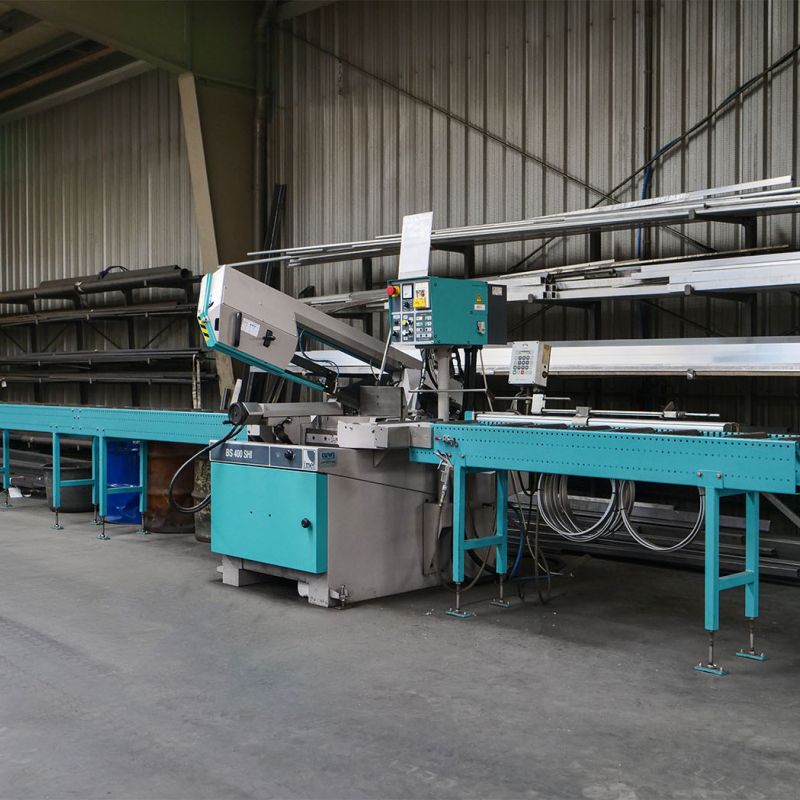 Van Rooijen Metaal | Zaagmachine